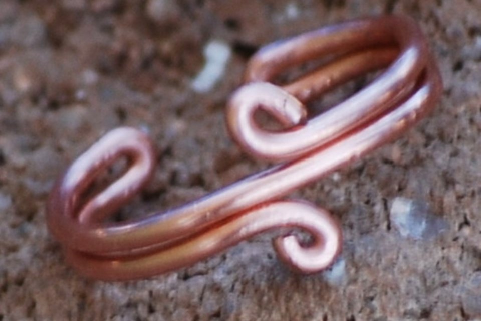 Copper toe ring